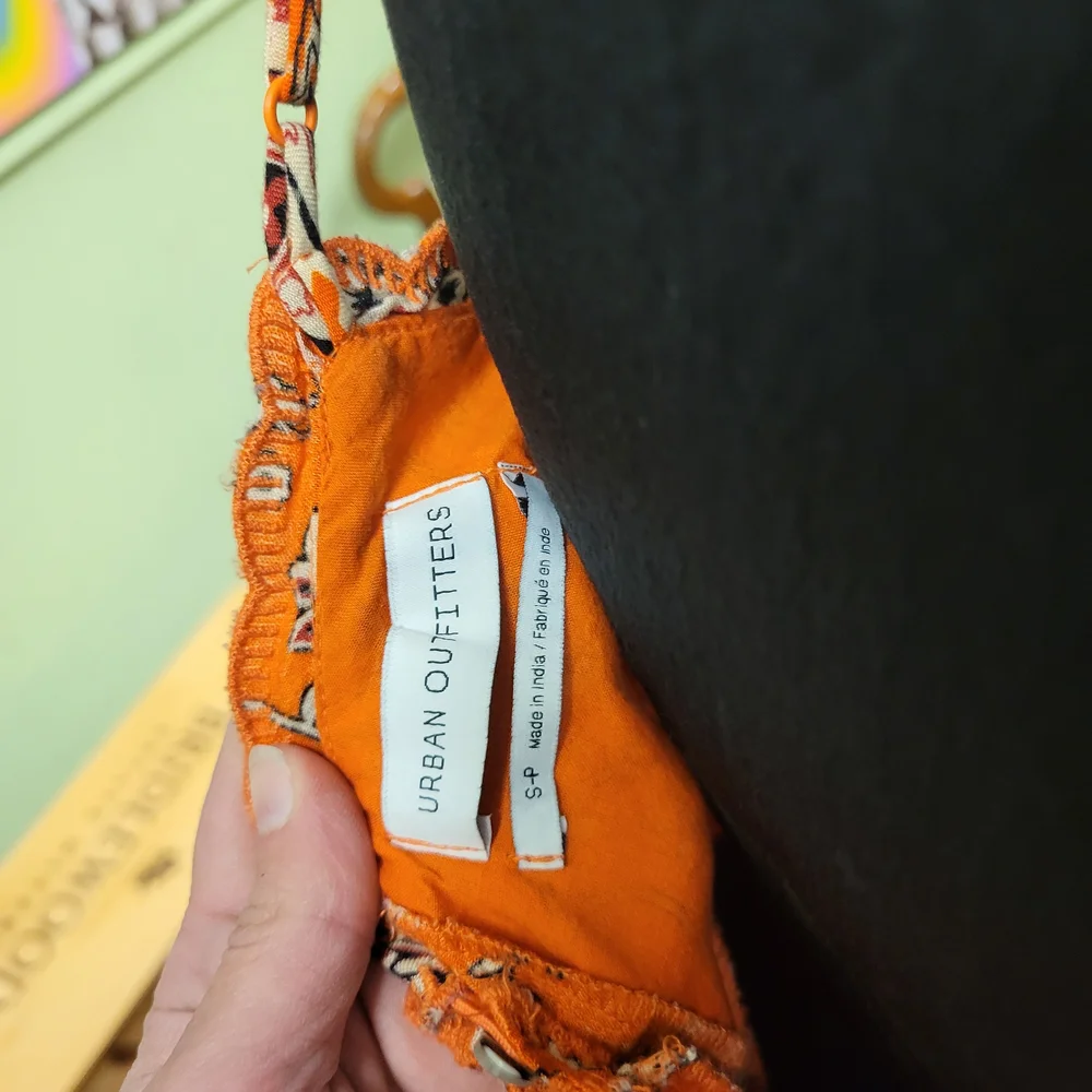 Urban Outfitters Vibrant Orange Patterned Top - Picture 2 of 2